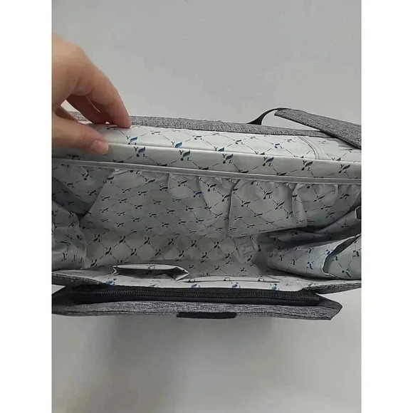 Young Living Essential Oils Messenger Bag Crossbody Strap - Picture 5 of 8